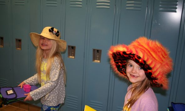 News students wear hats for hat day